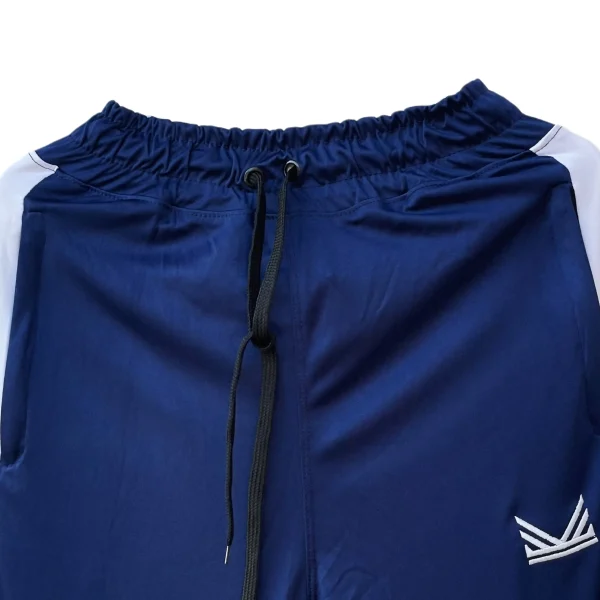 Dri fit Blue london bridge Tracksuit trouser close up